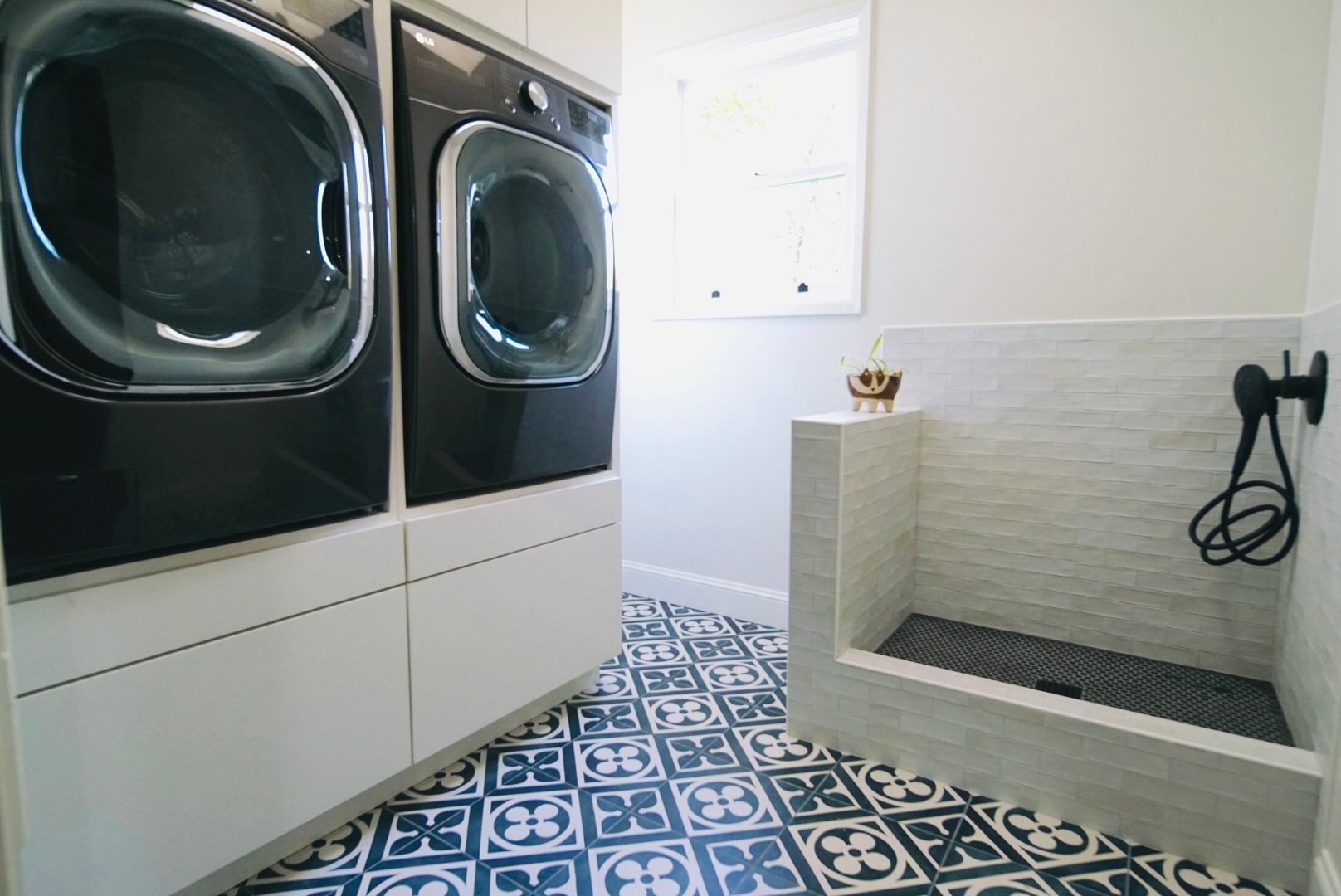 Laundry room detail